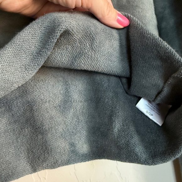 Polaroid Gray Tie-Dye Sweatshirt with Floral Print - Picture 4 of 8